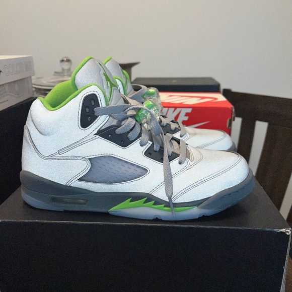 Air Jordan 5 | Big Kids | Size 7Y - Picture 3 of 6